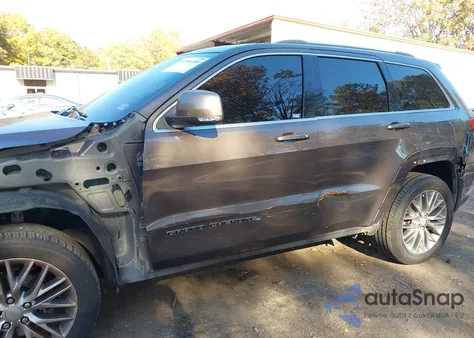 2017 Jeep Grand Cherokee Summit 4X4 from USA, damaged, VIN 1C4RJFJG3HC742437